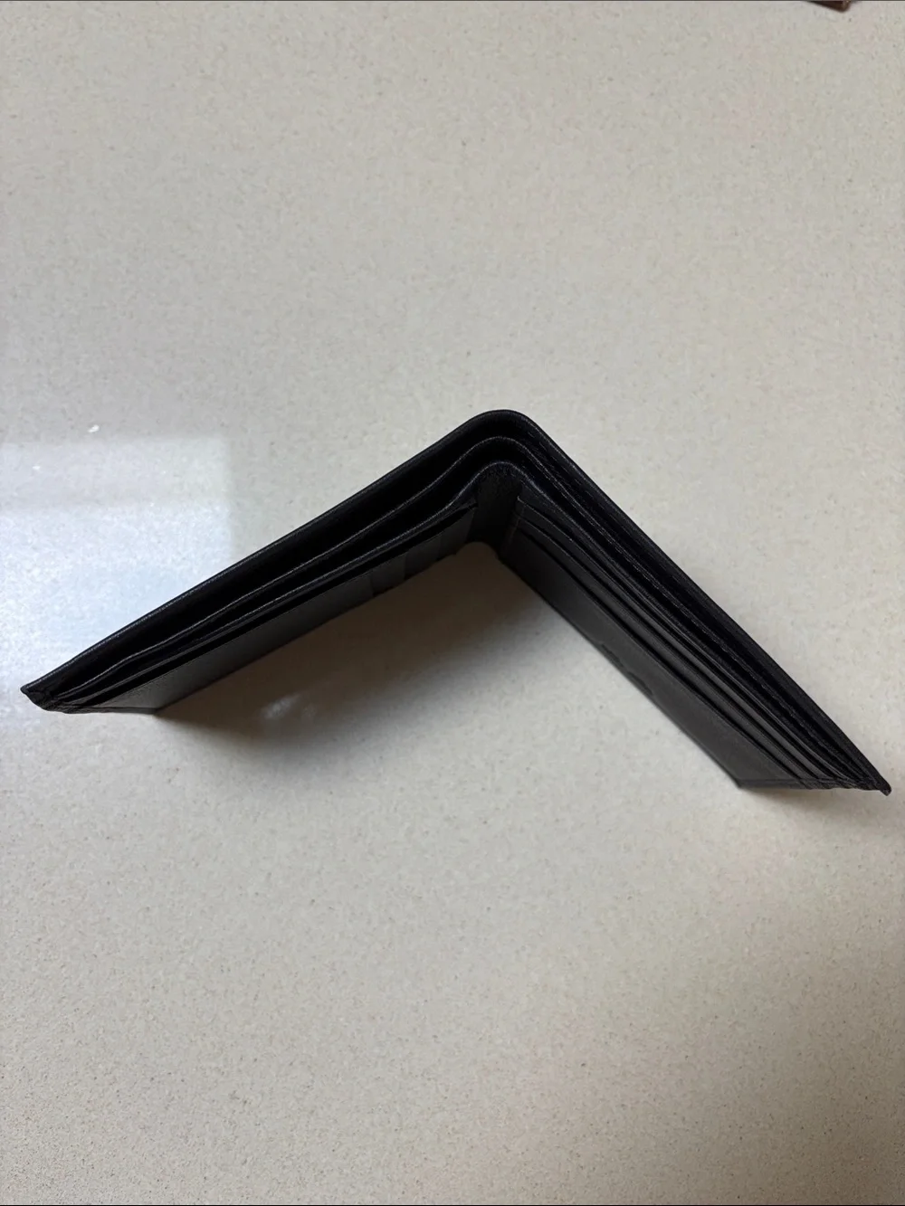 Tasso Elba Black Leather Card & Key Wallet with White Contrast Stitching